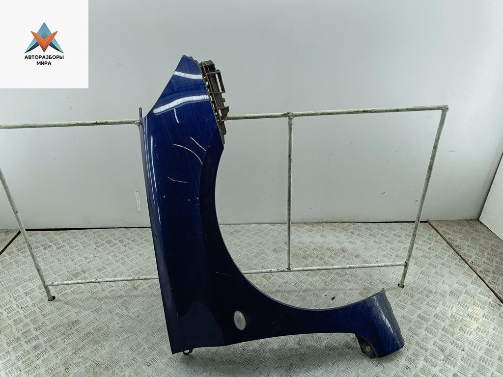 крыло переднее правое Peugeot 307 1 поколение 2003, 1.6 л., бензин, МКПП, синий, хетчбэк 3 дв. - фото №1