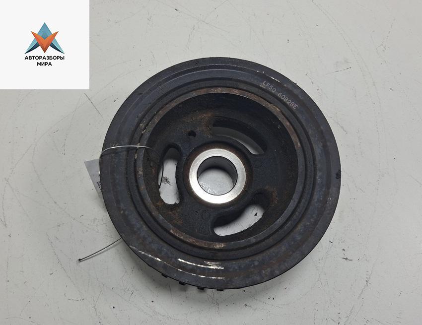 шкив коленвала Mazda 5 CR 2006, 2.0 л., бензин, МКПП, серый, минивэн, LF5060828E - фото №1