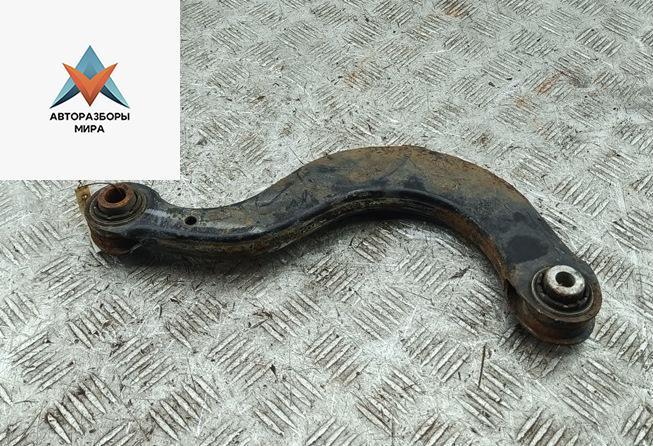 рычаг задний левый Volkswagen Passat B7 2013, 2.0 л., дизель, МКПП, чёрный, универсал - фото №1