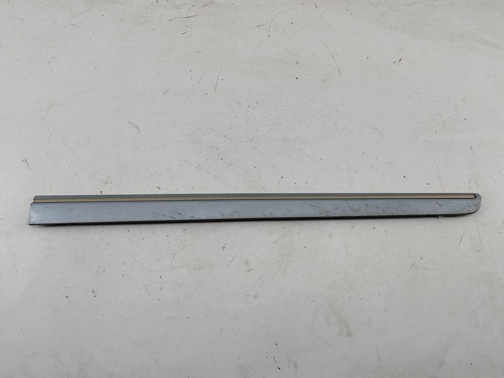 молдинг двери передней правой Mercedes-Benz B W245 2005, 2.0 л., дизель, МКПП, серый, минивэн, 1696983662