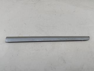 молдинг двери передней правой Mercedes-Benz B-Класс W245 2005, 2.0 л., дизель, МКПП, серый, минивэн, 1696983662