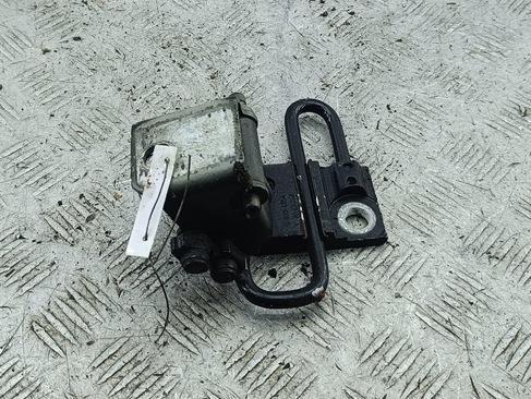 петля двери Volkswagen Passat B6 2008, чёрный, универсал