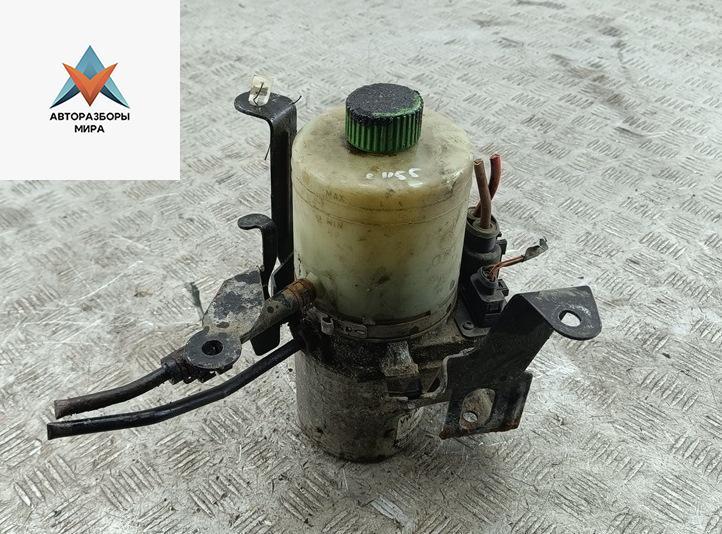 Насос гидроусилителя руля Skoda Roomster 1 поколение 2008, 1.9 л., дизель, МКПП, синий, фургон - фото №1