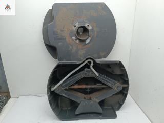 домкрат Peugeot 308 T7 [рестайлинг] 2011, 1.4 л., бензин, МКПП, серый, универсал