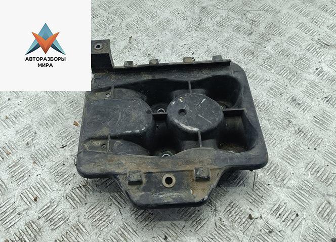 Кожух аккумулятора (короб АКБ) Volkswagen Bora 1 поколение 2000, 2.0 л., бензин, МКПП, синий, универсал - фото №1