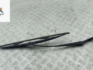 Щеткодержатель (поводок стеклоочистителя) передний Volkswagen Passat B4 1995, 1.6 л., бензин, МКПП, синий, универсал