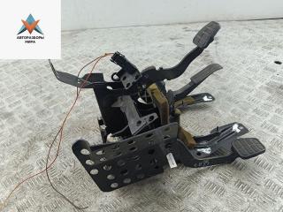 узел педальный (блок педалей) Volkswagen Passat B3 1993, 1.8 л., бензин, МКПП, серый, универсал