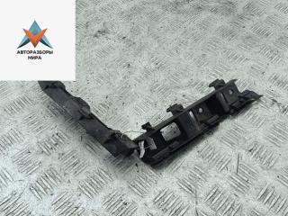 кронштейн переднего бампера Volkswagen Passat B6 2008, 2.0 л., дизель, АКПП, чёрный, универсал