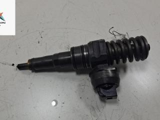 форсунка Volkswagen Passat B5 [рестайлинг] 2004, 2.0 л., дизель, МКПП, серый, универсал, 038130073BQ