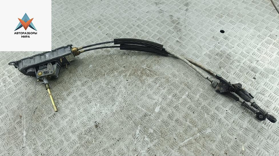 кулиса Volkswagen Golf 4 поколение 2001, 2.0 л., бензин, МКПП, синий, универсал - фото №1