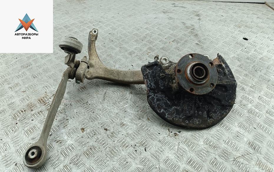 ступица передняя левая Audi A4 B6 2002, 1.9 л., дизель, МКПП, серый, универсал - фото №1