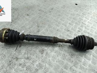 полуось передняя правая (приводной вал, ШРУС) Audi A4 B5 1997, 1.6 л., бензин, МКПП, красный, седан, 8D0407272AB
