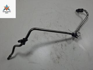 Трубка масляная турбины Volkswagen Passat B6 2006, 2.0 л., дизель, МКПП, красный, универсал