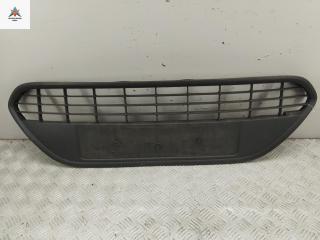 заглушка (решетка) в бампер Ford Focus 2 поколение [рестайлинг] 2009, 1.4 л., бензин, МКПП, красный, универсал, 7M3907379E