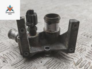 фланец (тройник) системы охлаждения Ford Focus 2 поколение 2006, 1.6 л., i, бензин, МКПП, серый, универсал, 1N1G8594