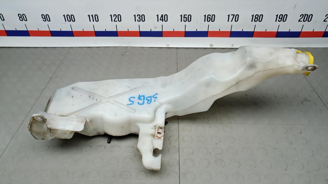 бачок омывателя Jeep Grand Cherokee WK2 2012, 3.0 л., дизель, АКПП, внедорожник 5 дв. - фото №1