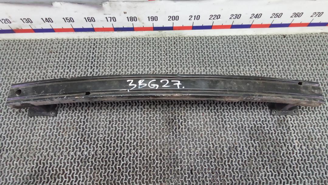 усилитель бампера переднего Renault Megane 4 поколение 2016, 1.5 л., дизель, МКПП, хетчбэк 5 дв. - фото №1