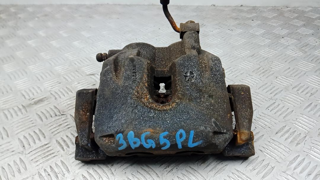 суппорт передний левый Jeep Grand Cherokee WK2 2012, 3.0 л., дизель, АКПП, внедорожник 5 дв. - фото №1