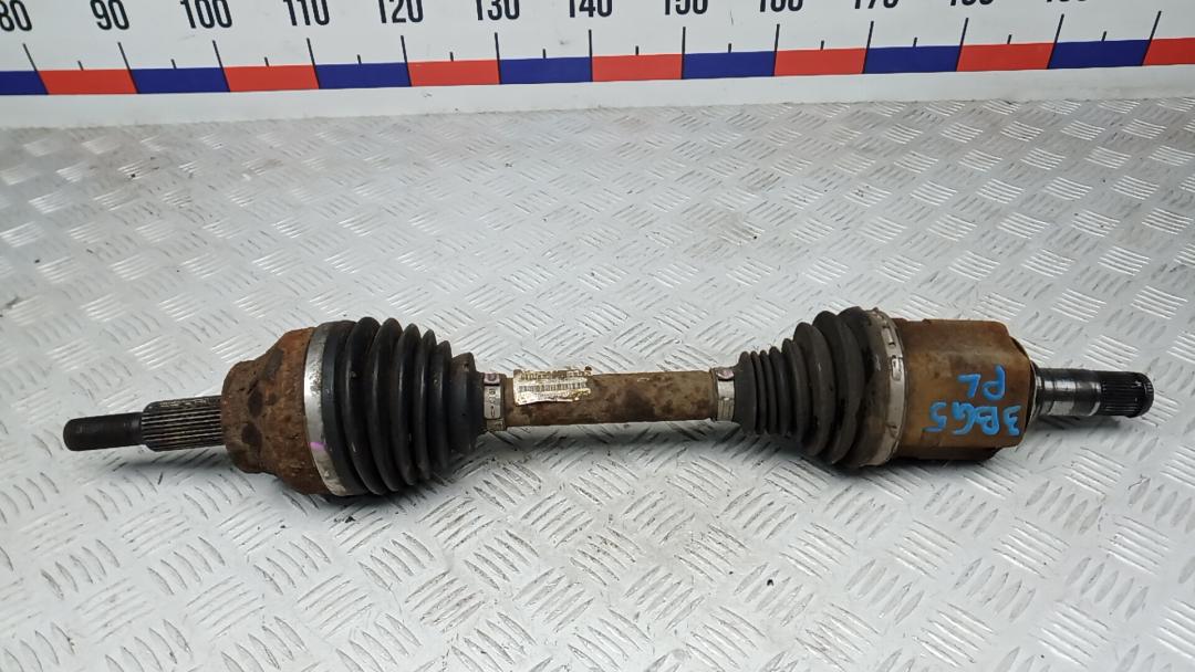 полуось передняя левая (приводной вал, ШРУС) Jeep Grand Cherokee WK2 2012, 3.0 л., дизель, АКПП, внедорожник 5 дв. - фото №1