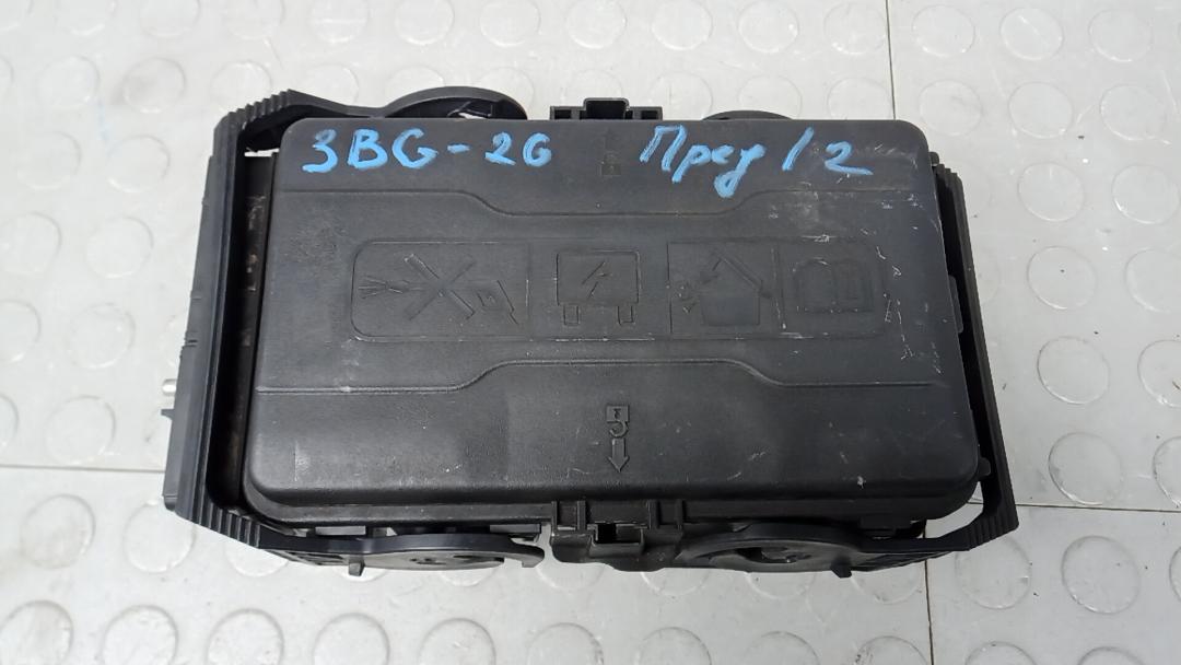 блок предохранителей Opel Insignia 2 поколение (B) 2017, 1.6 л., дизель, МКПП, хетчбэк 5 дв., 39116627, 84137411 - фото №1