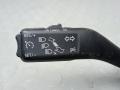 переключатель подрулевой Skoda Yeti 1 поколение 2010, 2.0 л., дизель, АКПП, внедорожник 5 дв. - фото №2