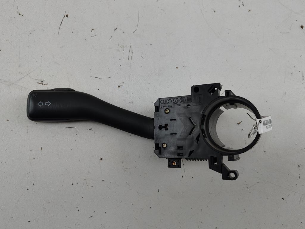 переключатель дворников Audi A6 C5 1998, 2.4 л., бензин, МКПП, зелёный, седан, 8L0953513G