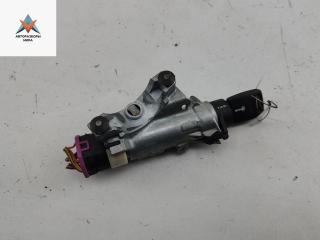 замок зажигания Audi A4 B5 1997, 1.6 л., бензин, МКПП, красный, седан, 4D0905851E