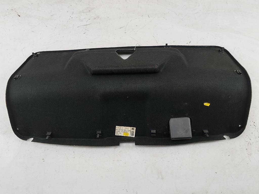 обшивка крышки багажника Audi A6 C5 1997, 2.4 л., бензин, АКПП, зелёный, седан, 4B5867975F