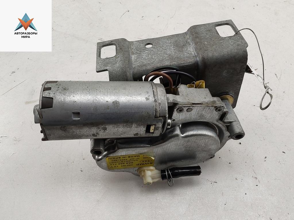 Двигатель стеклоочистителя заднего (моторчик дворников) Audi A6 4A/C4 1996, 2.5 л., дизель, МКПП, красный, универсал, 8A9955713 - фото №1