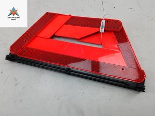 знак аварийной остановки Audi A6 4B/C5 1998, 2.8 л., бензин, МКПП, серый, седан, 4B5860251B