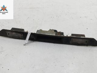 кнопка открытия багажника Audi A4 B6 2003, 2.0 л., бензин, АКПП, чёрный, универсал, 8E0827574B