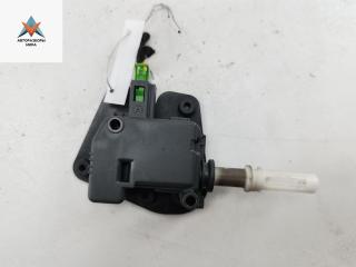 активатор замка багажника Audi A4 B6 2003, 2.0 л., бензин, АКПП, чёрный, универсал