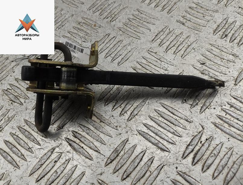 ограничитель открывания двери BMW 5 серия E39 1998, универсал, 8193447 - фото №1