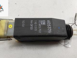 активатор (привод) замка двери Opel Omega B [рестайлинг] 2001, 2.2 л., бензин, МКПП, серый, универсал, 90493702