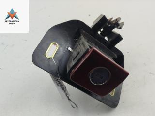 кнопка открытия багажника Opel Vectra B [рестайлинг] 1999, 1.8 л., бензин, МКПП, красный, седан