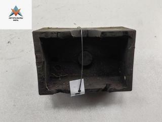 опора под домкрат (поддомкратная подушка) Opel Vectra C 2002, 2.2 л., бензин, МКПП, серый, седан, 24435780