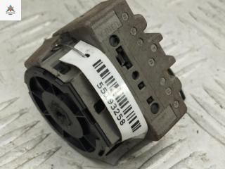 контактная группа Ford Fusion 1 поколение 2004, 1.4 л., бензин, МКПП, серый, хетчбэк 5 дв., 98AB11572BG