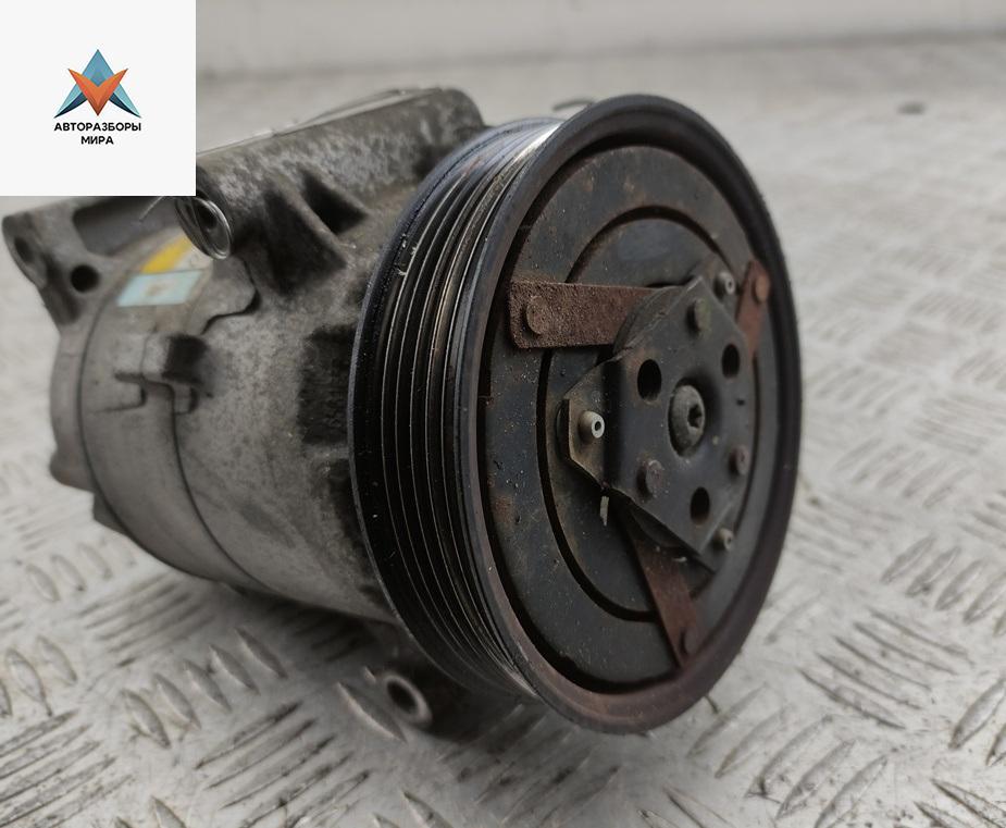 компрессор кондиционера Renault Megane 2 поколение 2005, 1.6 л., бензин, 8200316164 - фото №1