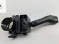 переключатель поворотов Volkswagen Golf 4 поколение 2001, 2.0 л., бензин, МКПП, синий, универсал, 8L0953513G - фото №3