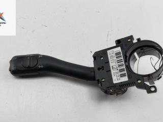 переключатель поворотов Volkswagen Bora 1 поколение 2003, 2.0 л., бензин, МКПП, серый, седан, 1J0953513