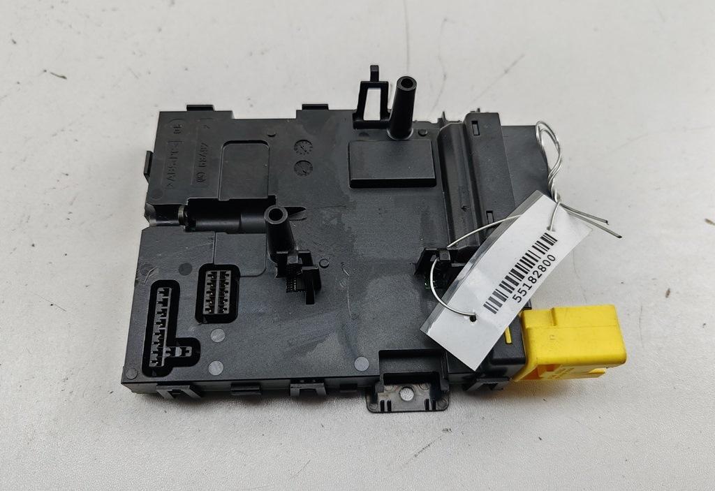 блок управления (другие) Volkswagen Passat B6 2006, 2.0 л., дизель, МКПП, серый, универсал, 3C0953549M - фото №1