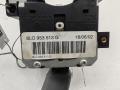 переключатель поворотов Volkswagen Golf 4 поколение 2002, 1.4 л., бензин, МКПП, синий, хетчбэк 5 дв., 8L0953513G - фото №4