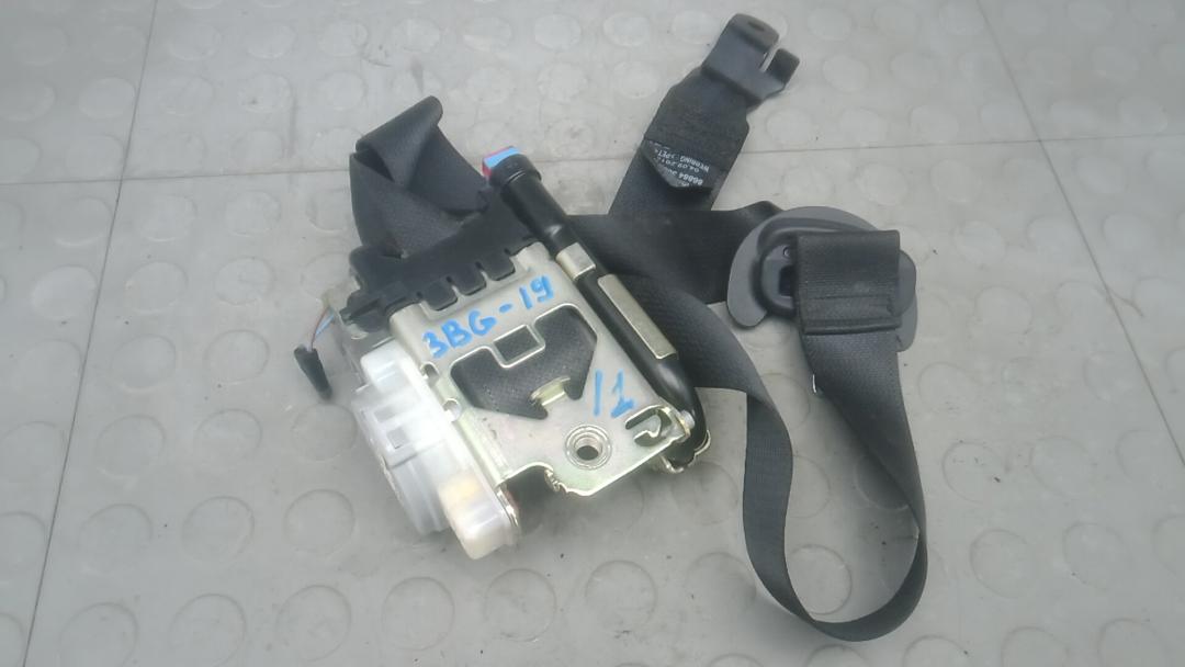 ремень безопасности Renault Kadjar 1 поколение 2015, 1.5 л., дизель, МКПП, внедорожник 5 дв. - фото №1