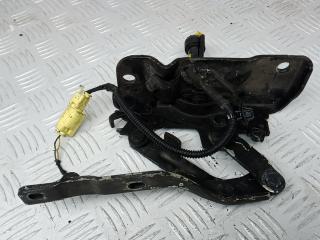 петля капота Kia Sorento 3 поколение 2015, 2.2 л., дизель, МКПП, внедорожник 5 дв.