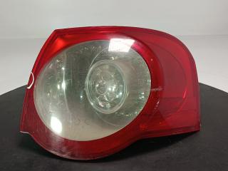 фонарь задний правый Volkswagen Passat B6 2008, цвет, универсал