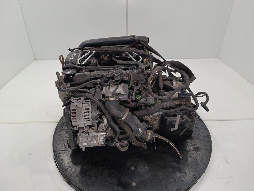 двигатель Audi Q3 8U 2013, цвет, CPS - фото №1