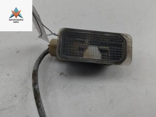 подсветка номера Ford Fiesta 6 поколение 2009, 1.3 л., бензин, МКПП, красный, хетчбэк 3 дв., 6M2A13550AC