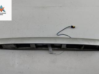 накладка подсветки номера Renault Megane 2 поколение 2005, 1.6 л., бензин, МКПП, серый, универсал, 8200140480