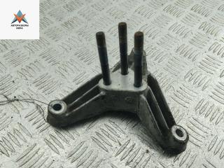 кронштейн КПП Volvo S40 1 поколение [рестайлинг] 2002, 1.6 л., бензин, МКПП, синий, универсал, MR222150