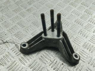 кронштейн КПП Volvo S40 / V40 2002, 1.6 л., бензин, МКПП, синий, универсал, MR222150
